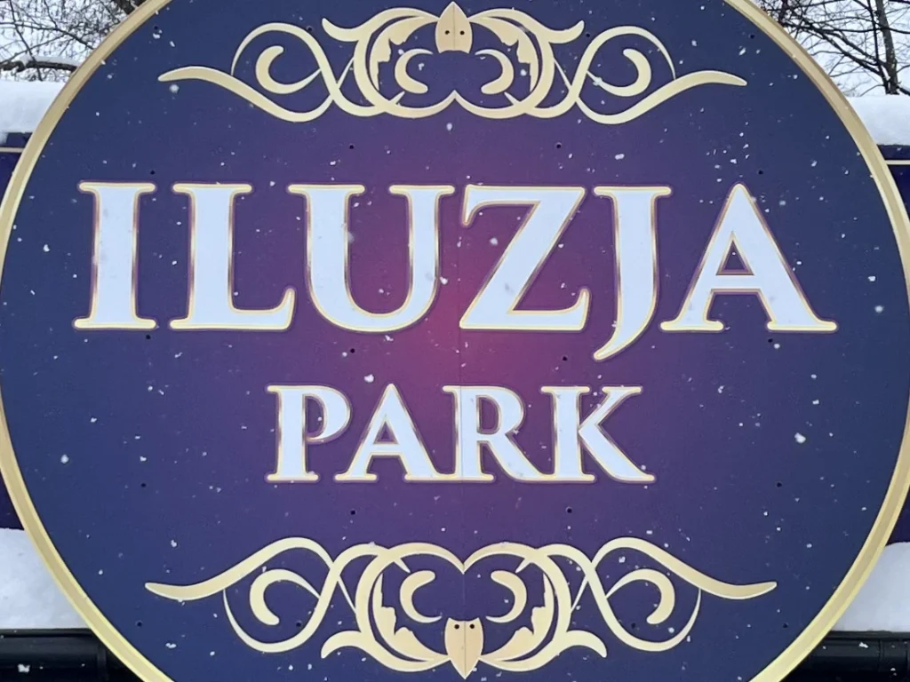 zakopane park iluzji logo